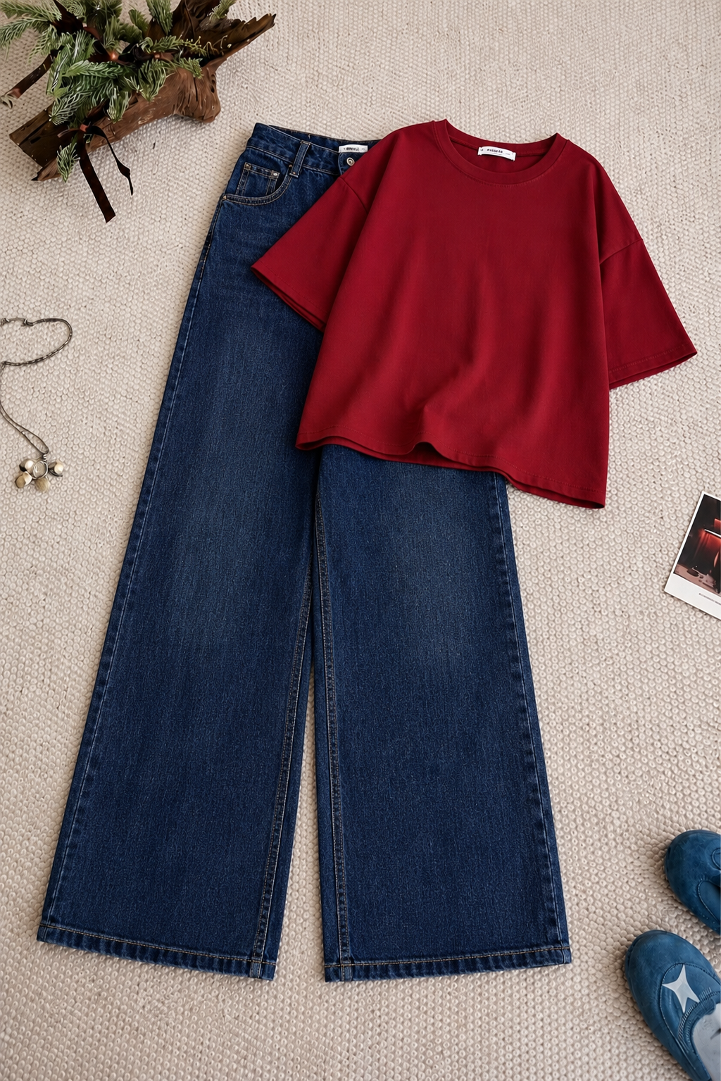 Red Oversized Tee With Dark Blue Wide Leg Jeans